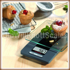 The Soehnle Fiesta in a kitchen setting weighing a muffin
